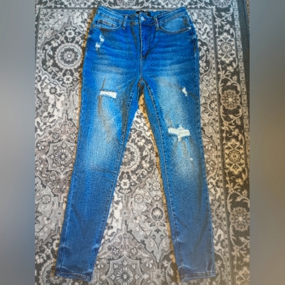 Judy Blue Skinny Fit Jeans 11 / 30 Distressed Stretch Rainbow Embroidered